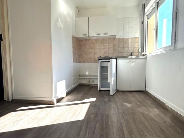 VAUX SUR EURE 1 PIECES 17.78m2