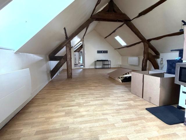 VAUX SUR EURE 2 PIECES 41 M2