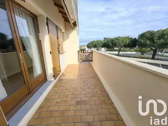 Vaux sur Mer 17640 Achat / Vente appartement 1 pièce t1 au dernier étage terrasse