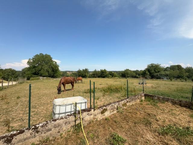VAUCONCOURT NERVEZAIN 70 Propriété à vendre 6 pièces 4 chambres