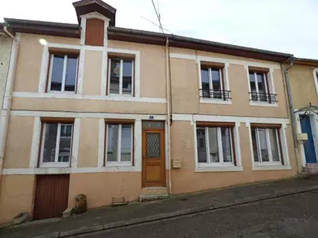 Vaucouleurs 55140 Achat / Vente maison 6 pièces t6