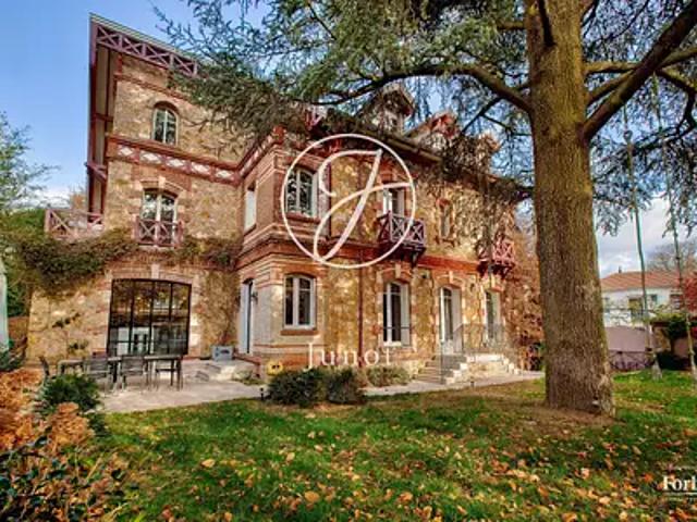 Vaucresson 92420 Achat / Vente maison 8 pièces t8