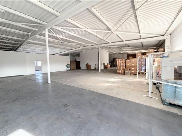 Vaud Lager/Depots/Räumlichkeiten von 625 m² zur Miete mit Laderampe und Parkplätzen  Preissenkung