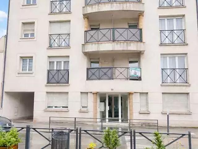 Vaujours 93410 Achat / Vente appartement 2 pièces t2 au dernier étage parking