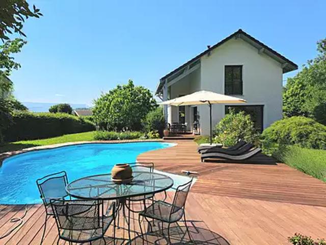 Vaulnaveys le Haut 38410 Achat / Vente maison 5 pièces t5 au dernier étage piscine