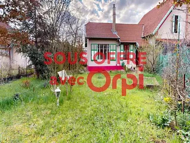 Vaulx en Velin 69120 Achat / Vente maison 3 pièces t3 jardin cave