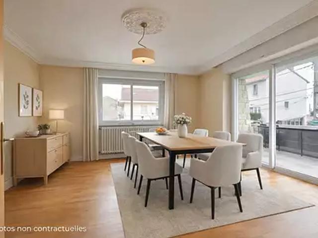 Vaulx en Velin 69120 Achat / Vente maison 5 pièces t5 au dernier étage terrasse