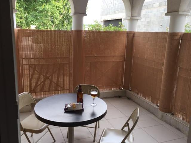 Vaunage, appartement de standing 2 chambres, terrasse, parking