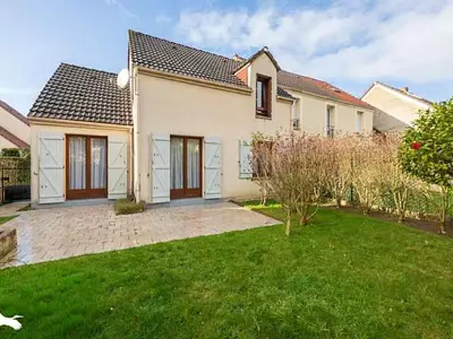 Vauréal 95490 Achat / Vente maison 4 pièces t4 au dernier étage parking