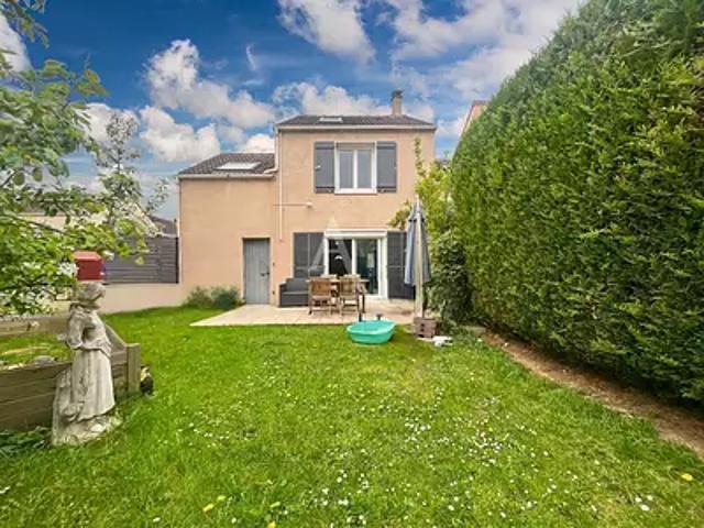 Vauréal 95490 Achat / Vente maison 5 pièces t5 au dernier étage