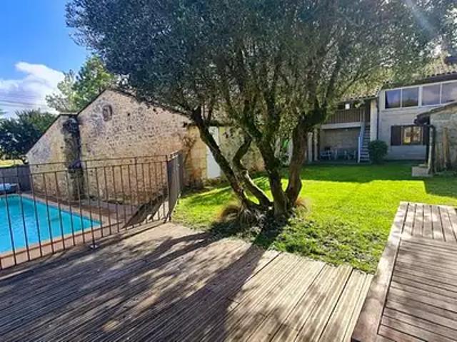 Vayres 33870 Achat / Vente maison 6 pièces t6 au dernier étage