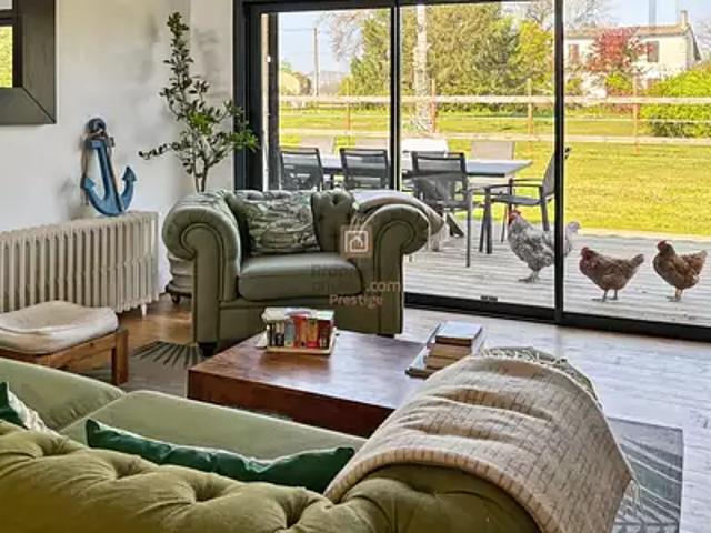 Vayres 33870 Achat / Vente maison 9 pièces t9 piscine jardin