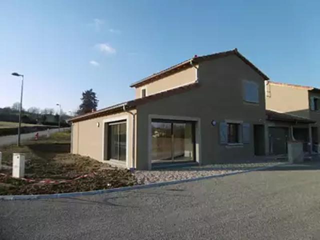Vazerac 82220 Location maison 4 pièces t4 au dernier étage