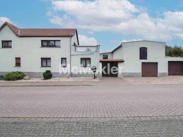VB Einfamilienhaus mit ELW und Photovoltaik, sowie eigene Oase im Garten