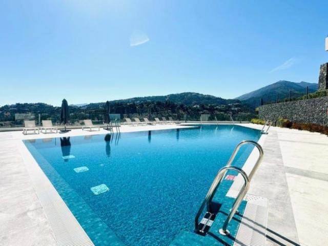 Venta 4 Dormitorio Apartamentos Málaga Andalusia DS90930375