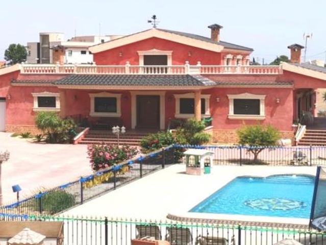 Venta 4 Dormitorio Villa Orihuela Alicante DS93118219