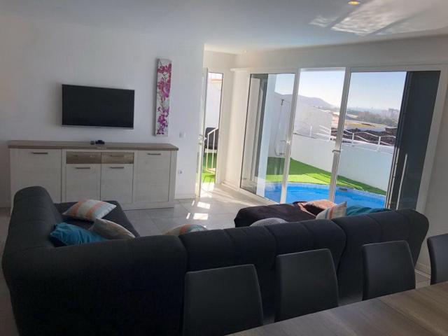 Venta 5 Dormitorio Villa Adeje Sta.Cruz Tener. DS76605966