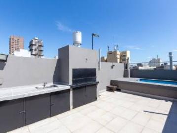 VENTA 2 AMBIENTES EN DUPLEX TERRAZA PILETA Y COCH