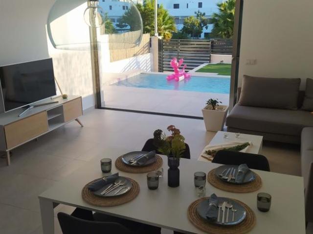 Venta 3 Dormitorio Villa Alicante Communidad Valencia DS92943907