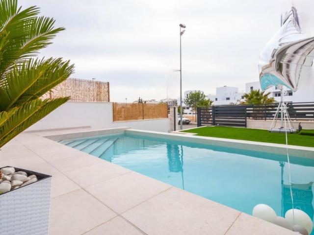 Venta 3 Dormitorio Villa Villamartín Costa Blanca Alicante DS85156074