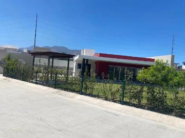 VENTA TERRENO MONARCA HABITAT