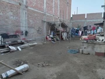 VENTA TERRENO CERCA A UNIVERSIDAD SANTA EN NUEVO CHIMBOTE URB.GARATEA