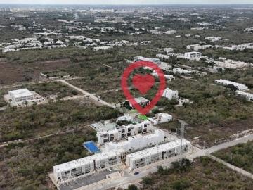 VENTA TERRENO EN ESQUINA 8.5 X 20 199 M2 EN TEMOZON ZONA DE DESARROLLOS