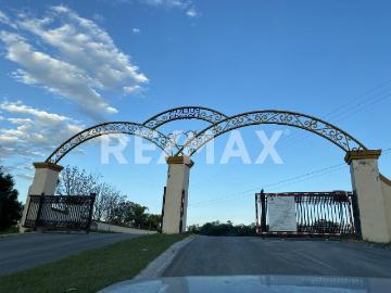 Venta terreno en Puerta Dorada en Cadereyta Jim?nez 4