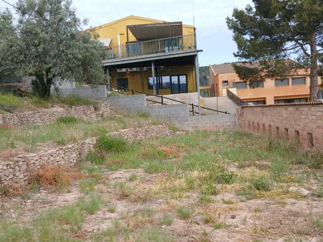 VENTA TERRENO EN ST. MARTÍ DE TOUS 284M2!