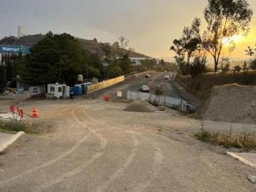 VENTA TERRENO Lomas Verdes Terralago frente a la Cúspide