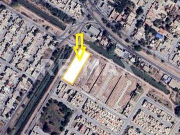 Venta Terreno para uso Comercial o Desarrollo Residencial