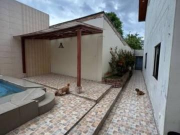 Venta tres pisos piscina y terraza $200,000