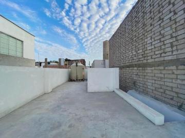 Venta Triplex, cercado Santa nicerata