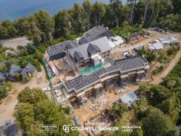VENTA UF NPH1 Loft Premium Vista Al Lago Terrenal Luxury Villa la Angostura