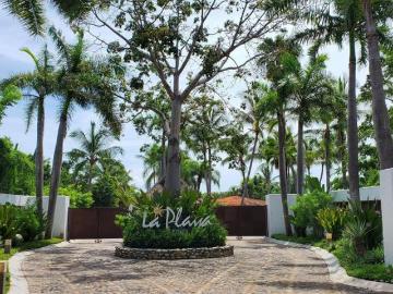 Venta Villa Casa en Playa Roof Lounge Alberca Club de Playa Vista al Mar OceanView Amenidades Seguri
