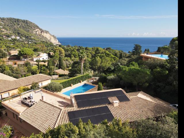 Venta villa con vistas al mar en Begur, Aiguablava 560m² Begur