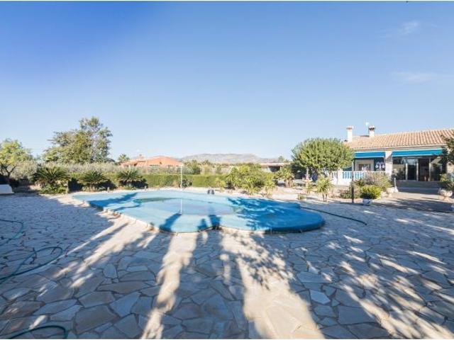 VENTA VIVIENDA UNIFAMILIAR EN MATOLA NATURALEZA, EFICIENCIA Y PRIVACIDAD ES ESTADO PURO