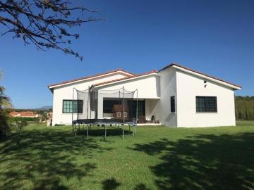 Venta y alquiler: Casa en Hacienda Pacífica, San Carlos
