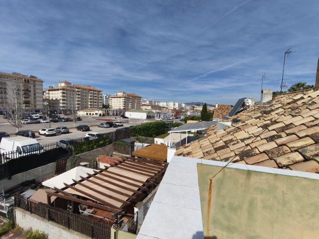 VENTA ADOSADO RECINTO FERIAL FUENGIROLA