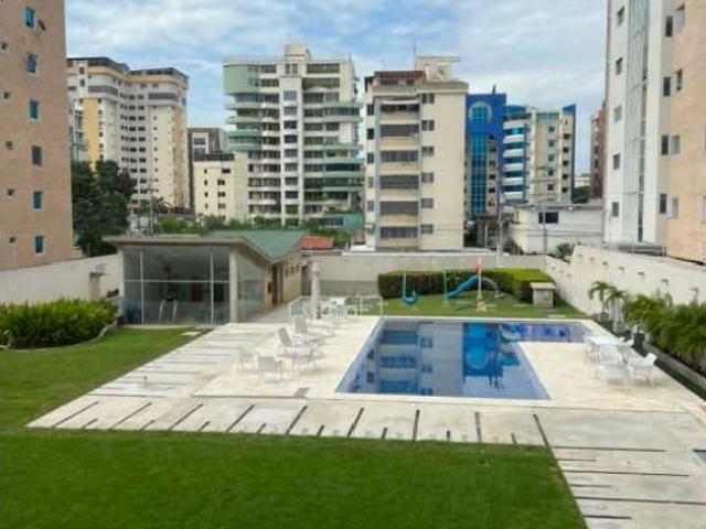 VENTA / ALQUILER APARTAMENTO URB. LA ARBOLEDA. MARACAY