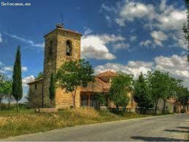 VENTA ANTIGUO MOLINO CON NAVE EN FUENTEMILANOS SEGOVIA