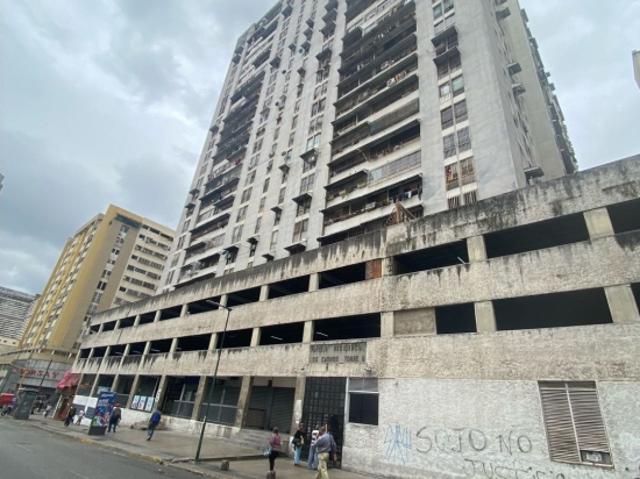 Venta Apartamento 110m2 en la Candelaria 43000$ se queda todo