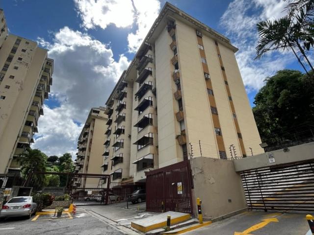 Venta. Apartamento. Clnas. de La California. Caracas 156940