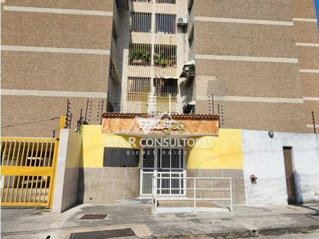 VENTA Apartamento, Sector La Democracia II, Zona Centro. J.F