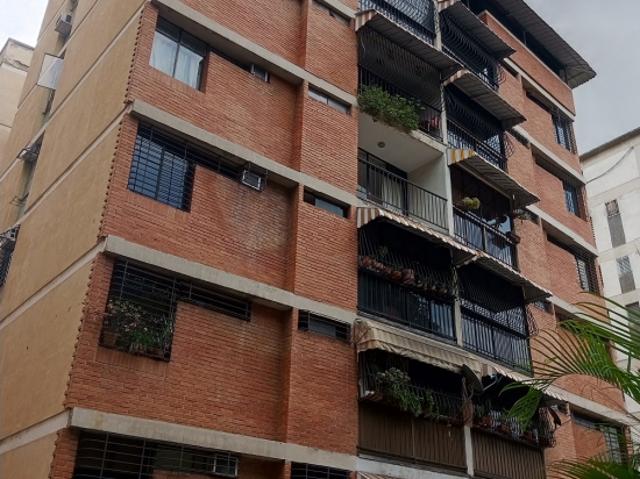 Venta. Apartamento. El Marques. Caracas 157507