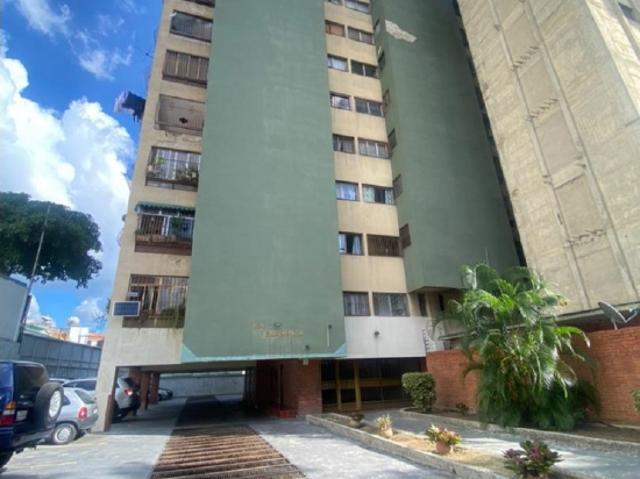 Venta. Apartamento. Los Dos Caminos. Caracas 157204