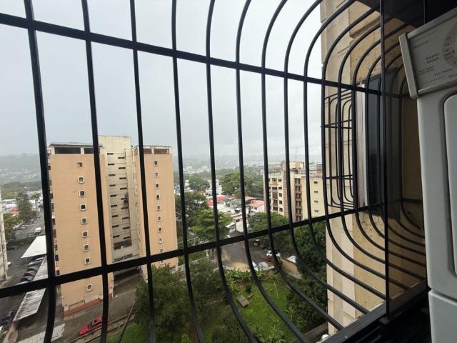 VENTA APTO LA CALIFORNIA NORTE 95mts 2H+S 1B+S 1PE