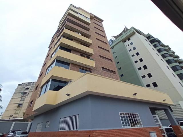 Venta Apto Urb. Las Acacias Los Símbolos 90m2 3h/2b/2p