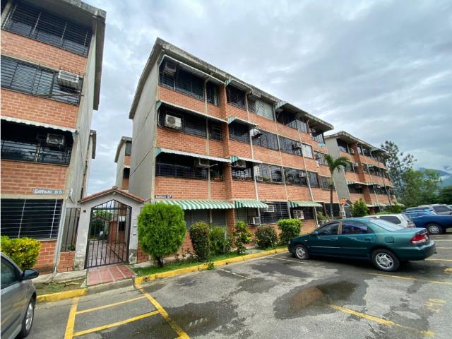 Venta apto 22m2 1h/1b/1p Guarenas 2999