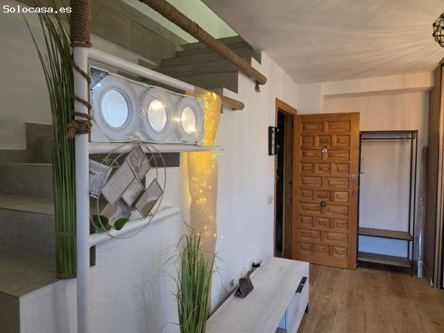 VENTA ATICO 2D 1B TORREVIEJA REFOMADO SOLARIUM CON BARBACOA 50M PLAYA CALA FERRY